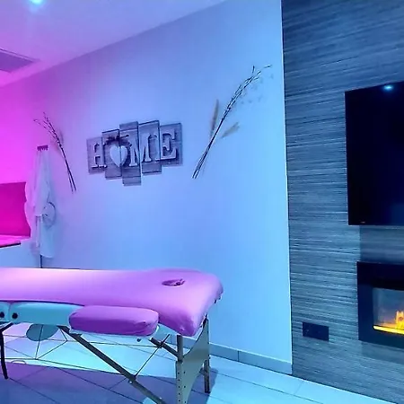 Bed & Breakfast L'olympe Des Sens 4*